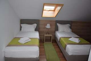 Апарт-отели Crema Residence Алба-Юлия Двухместный номер с 1 кроватью и дополнительной кроватью - Мансарда-3